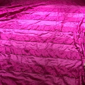 Pink comforter
